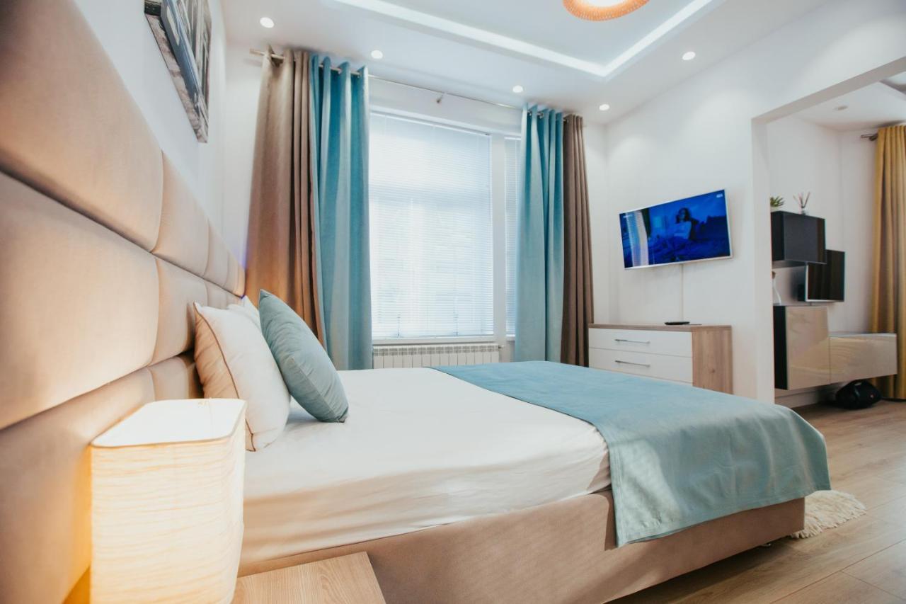 Color Apartments Corneliu Coposu 1A Street Bükreş Dış mekan fotoğraf
